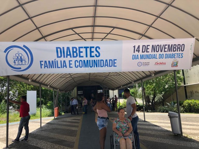 Testagem de Hepatites B e C no laboratório do Centro de Diabetes e Endocrinologia do Estado da Bahia (CEDEBA)